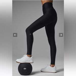 Alo High-Waist Airlift Legging black size small